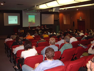 Publikum auf einer Konferenz